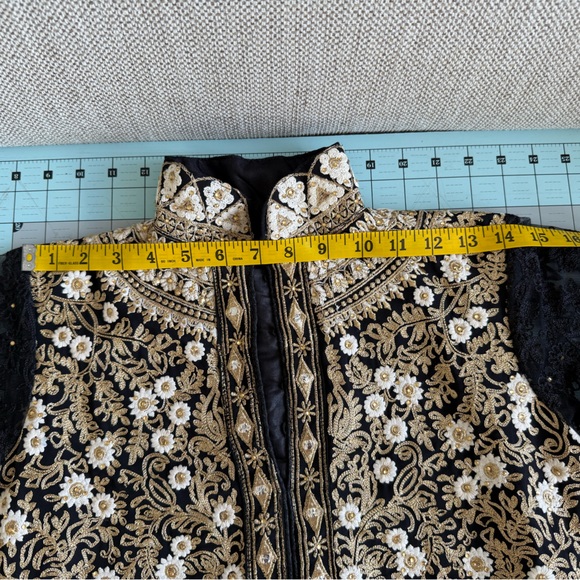 Abaya Suit - Picture 4 of 10